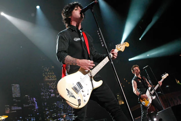Billie Joe Armstrong, Mike Dirnt Billie Joe Armstrong, Mike Dirnt