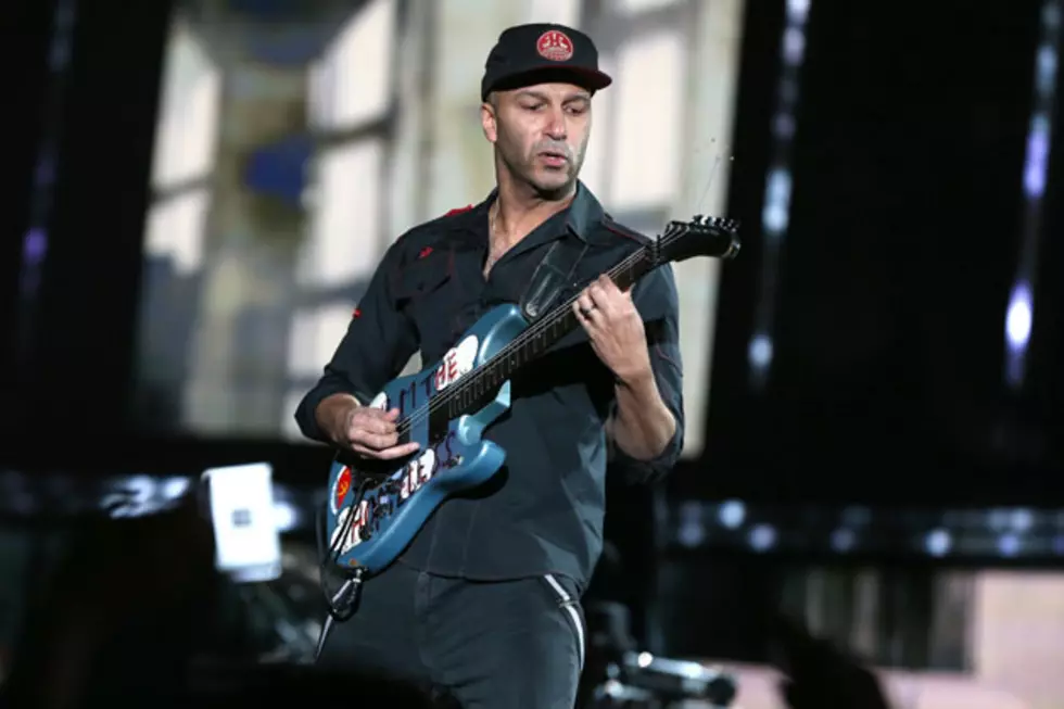 Rage Against the Machine’s Tom Morello Lets Loose On Seattle Restaurant