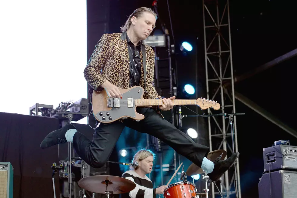 Listen to Franz Ferdinand’s New Album ‘Always Ascending’